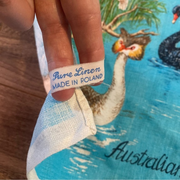 Vintage Linen Tea Towel Australian Water Birds made in Poland can be framed - Picture 7 of 8